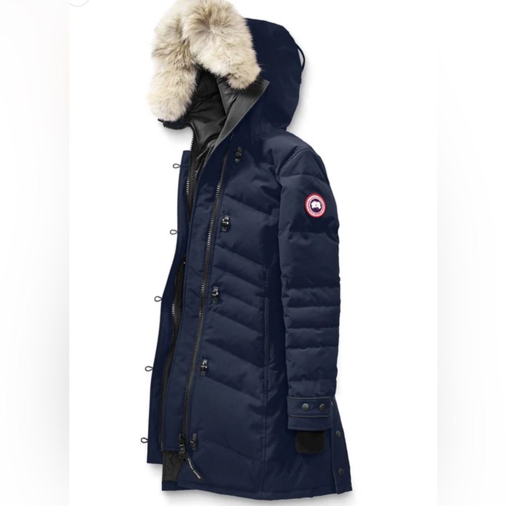 NWT Canada Goose Loretta Parka fur hood, Atlantic Navy (Small) authentic